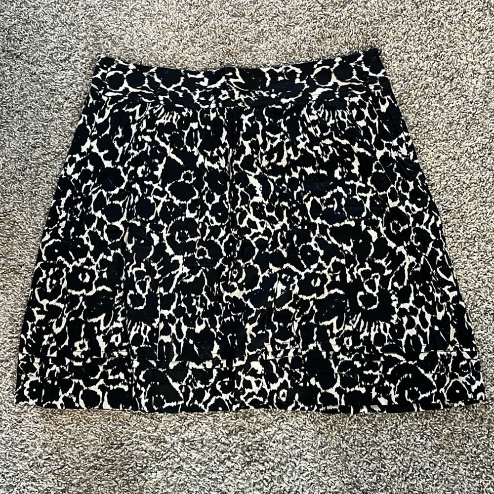 Loft skirt size 6